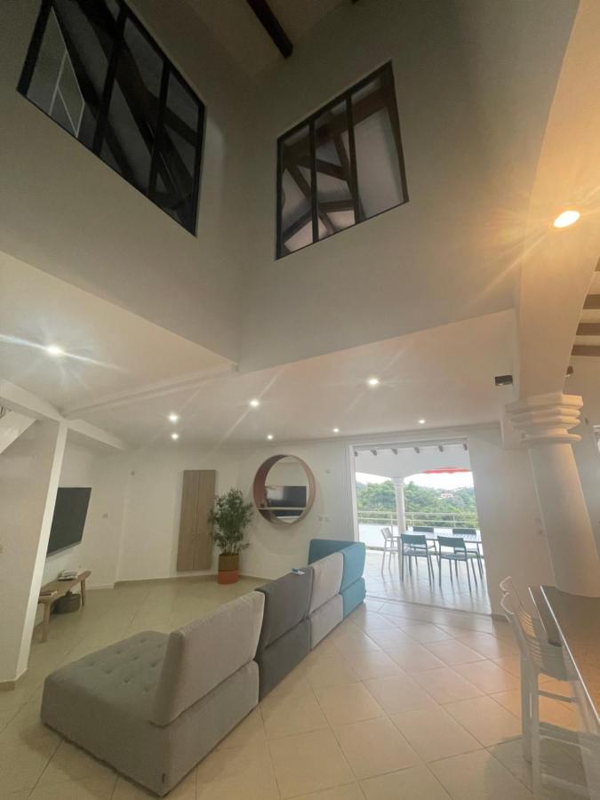 Les Appart Villa Sunbay Caraibes Avec Piscine Privative Vue Mer Et Montagne Le François Buitenkant foto