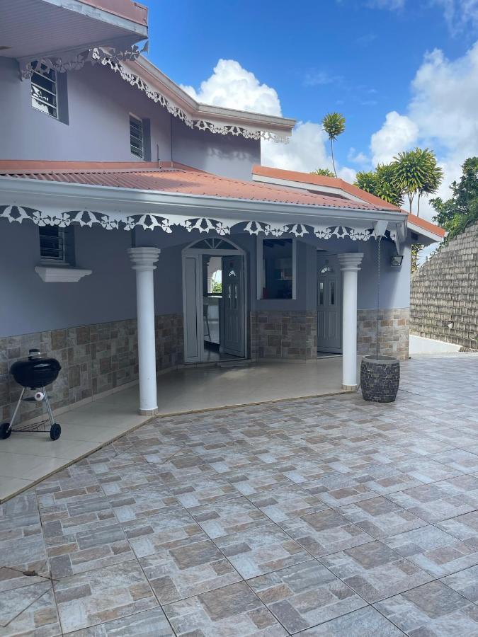 Les Appart Villa Sunbay Caraibes Avec Piscine Privative Vue Mer Et Montagne Le François Buitenkant foto