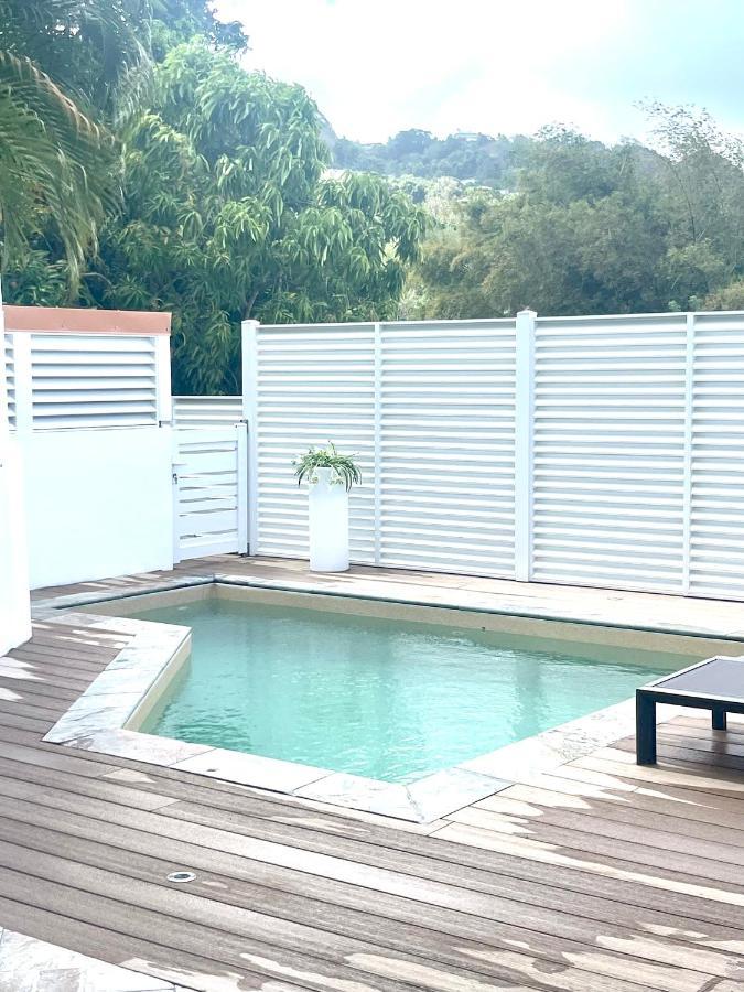 Les Appart Villa Sunbay Caraibes Avec Piscine Privative Vue Mer Et Montagne Le François Buitenkant foto